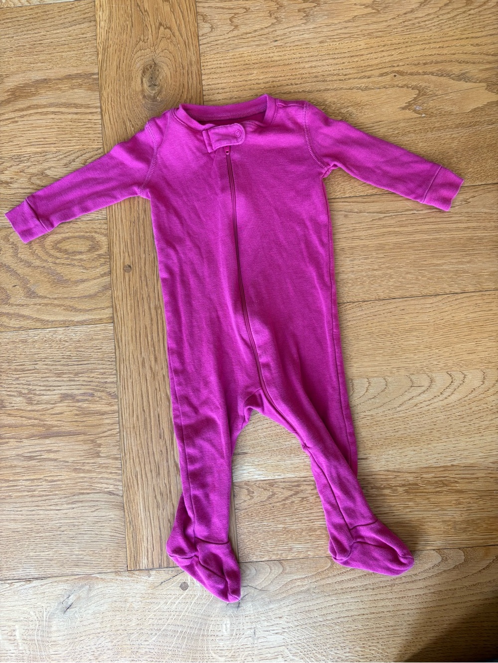 Footies | Magenta